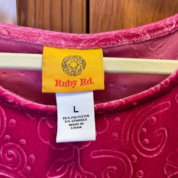 Ruby Rd. Pink Floral Top - Picture 5 of 8